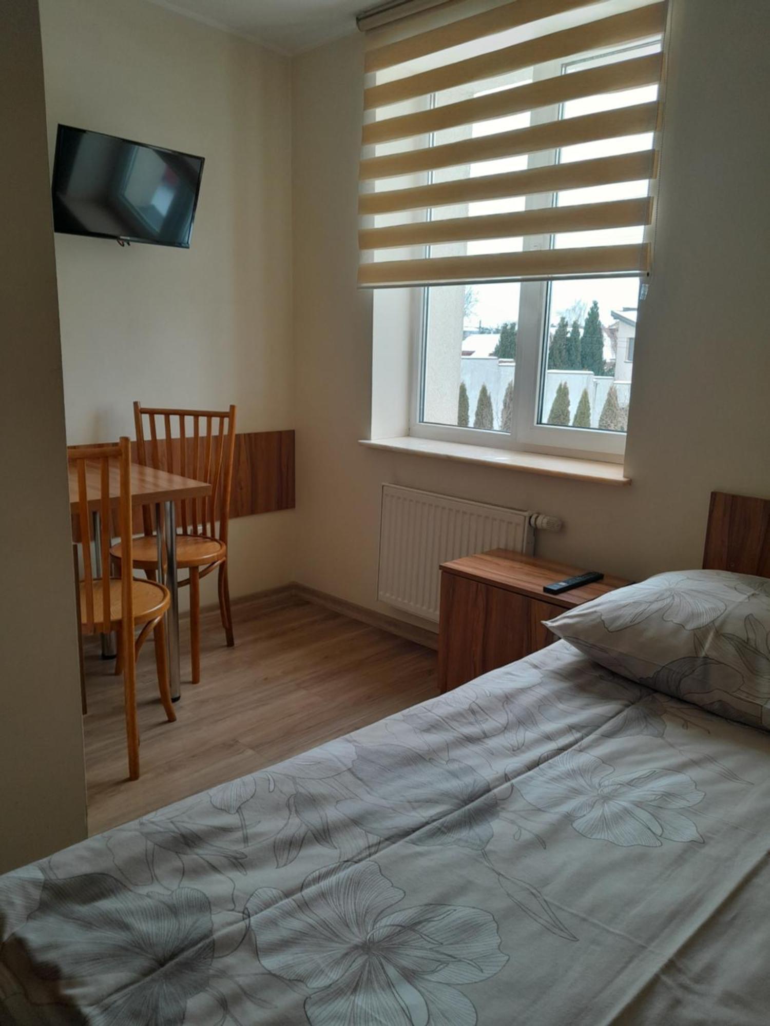Hostel Polon Pułtusk Buitenkant foto